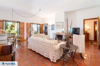 Quinta T4 para Venda em Couto