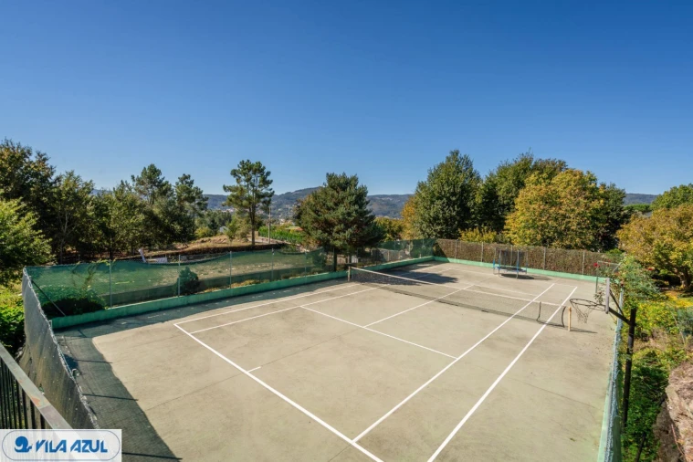 Quinta T4 para Venda em Couto Foto 3