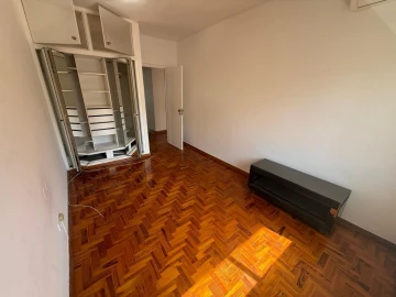 Apartamento T4 para Arrendamento em Faro (Sé e São Pedro)