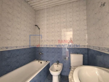 Apartamento T2 para Venda em Carnaxide e Queijas