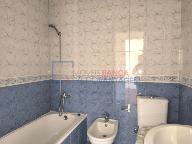 Apartamento T2 para Venda em Carnaxide e Queijas Foto 18