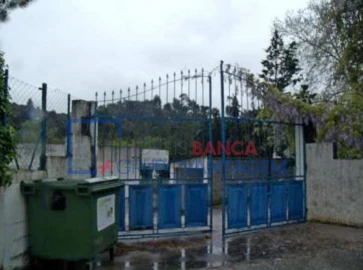 Armazém para Venda em Bemposta