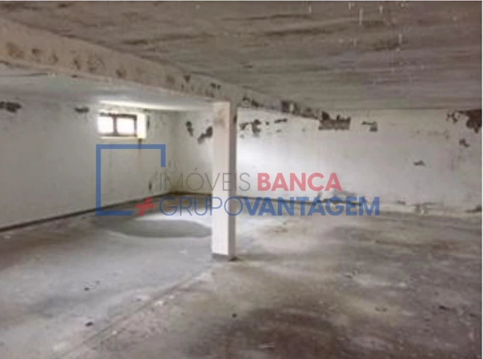 Armazém para Venda em Bemposta Foto 9