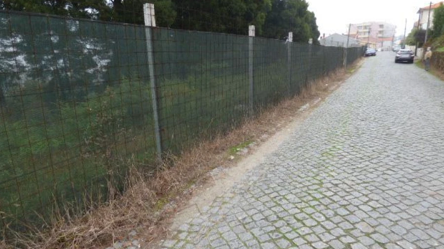 Terreno Misto para Venda em Oliveira do Douro