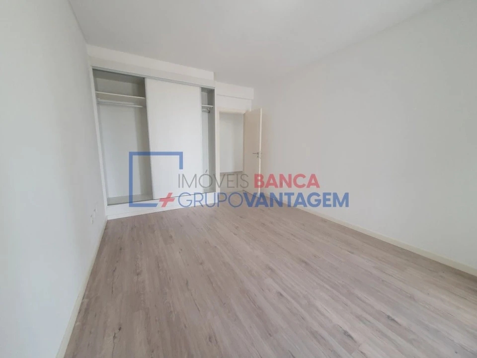 Apartamento T3 para Venda em Pinhal Novo Foto 9