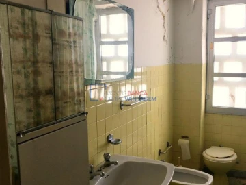 Moradia T6 para Venda em Cunheira