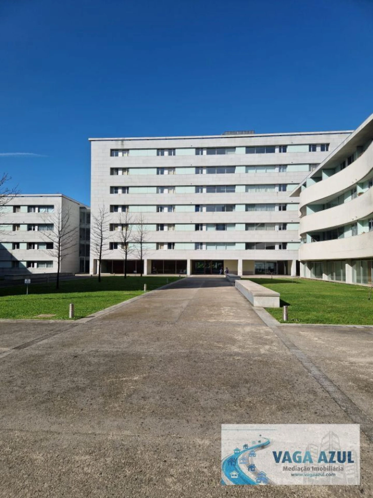 Apartamento T2 para Arrendamento em Lordelo do Ouro e Massarelos Foto 20