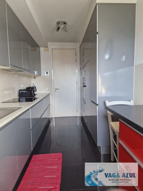 Apartamento T2 para Arrendamento em Lordelo do Ouro e Massarelos