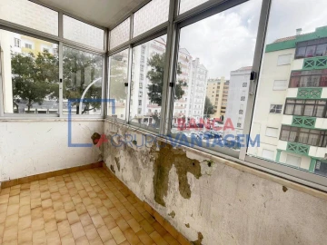 Apartamento T2 para Venda em Algueirão-Mem Martins
