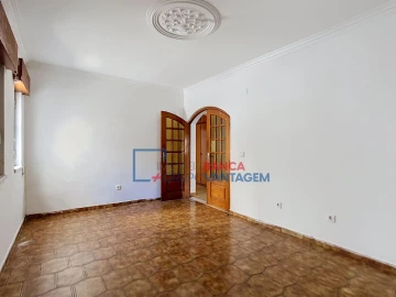 Apartamento T2 para Venda em Algueirão-Mem Martins