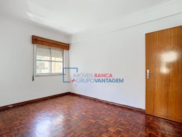 Apartamento T2 para Venda em Algueirão-Mem Martins