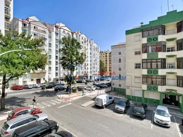 Apartamento T2 para Venda em Algueirão-Mem Martins