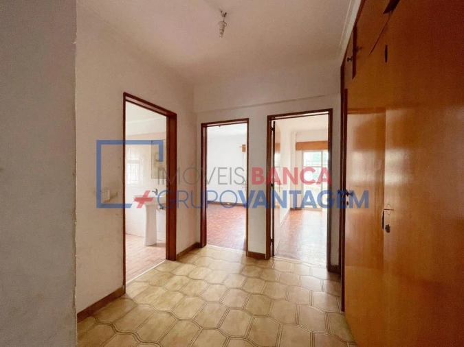 Apartamento T2 para Venda em Algueirão-Mem Martins Foto 4