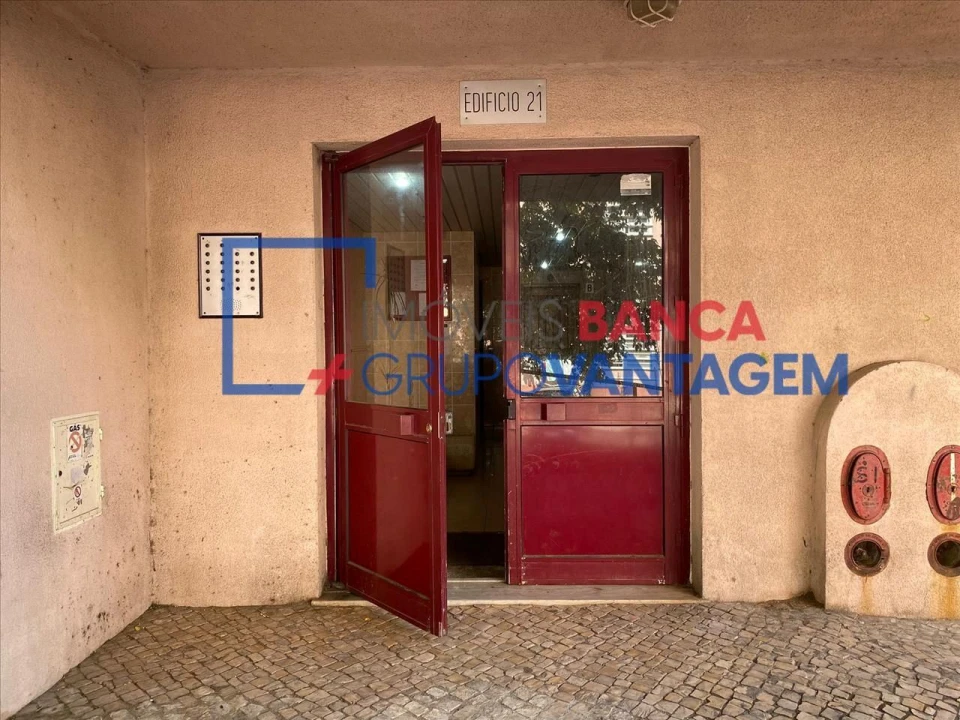 Apartamento T2 para Venda em Setubal (São Sebastião) Foto 8