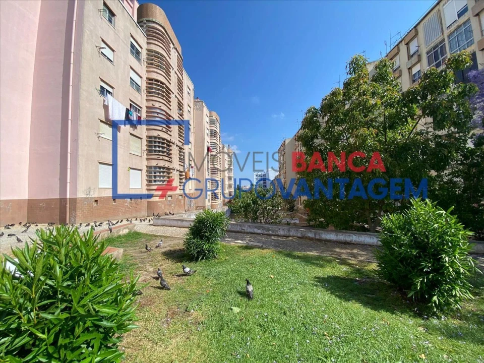 Apartamento T2 para Venda em Setubal (São Sebastião) Foto 9