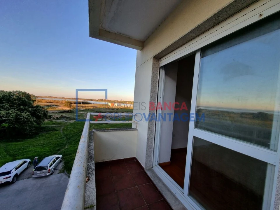 Apartamento T3 para Venda em Alhos Vedros Foto 17