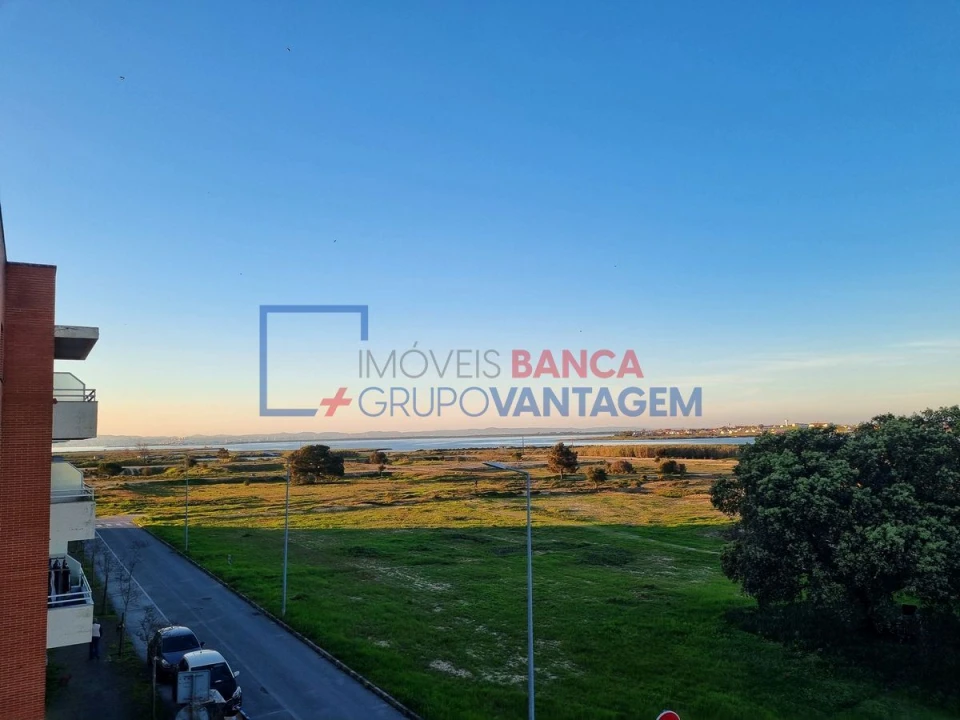 Apartamento T3 para Venda em Alhos Vedros Foto 20