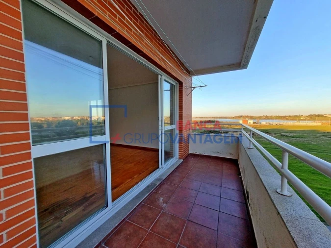 Apartamento T3 para Venda em Alhos Vedros Foto 3