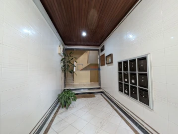 Apartamento T1 para Venda em Queluz e Belas