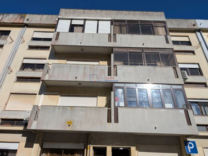 Apartamento T1 para Venda em Queluz e Belas Foto 12