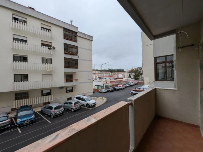 Apartamento T1 para Venda em Queluz e Belas Foto 15