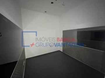 Loja para Venda em Sé e São Lourenço