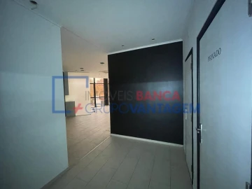 Loja para Venda em Sé e São Lourenço