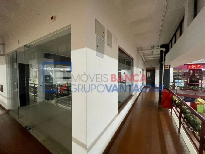 Loja para Venda em Sé e São Lourenço Foto 7