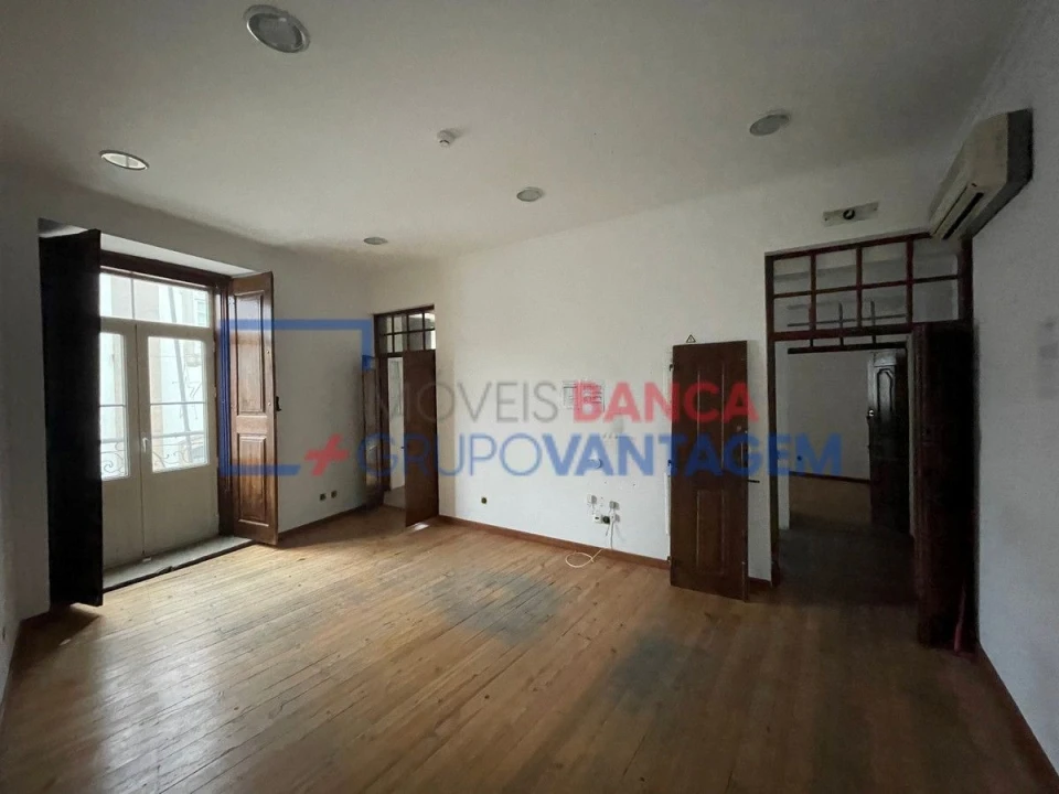 Prédio para Venda em Sé e São Lourenço Foto 18