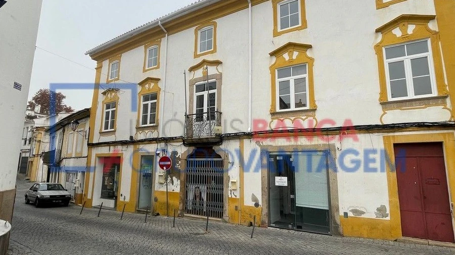Prédio para Venda em Sé e São Lourenço