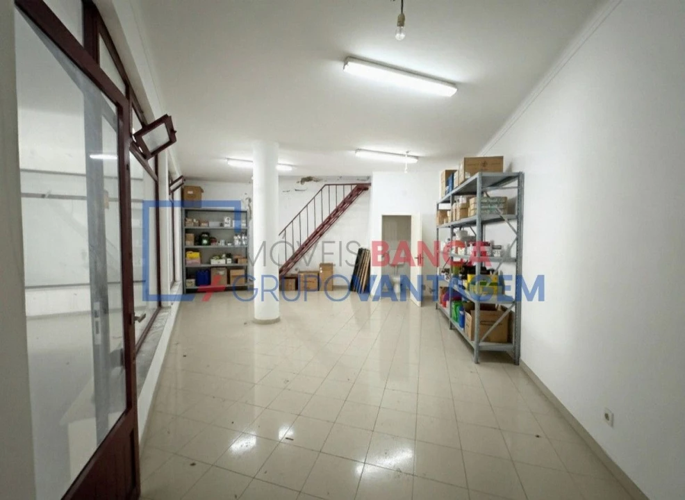 Loja para Venda em Santiago do Cacém, Santa Cruz e São Bartolomeu da Serra Foto 2