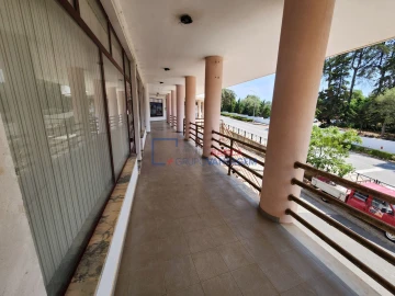 Loja para Venda em Santiago do Cacém, Santa Cruz e São Bartolomeu da Serra