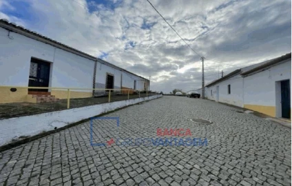 Moradia T2 para Venda em Sobral da Adiça