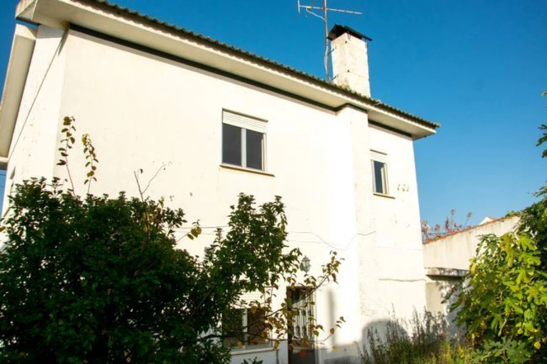 Moradia T3 para Venda em Freixo de Numão Foto 17