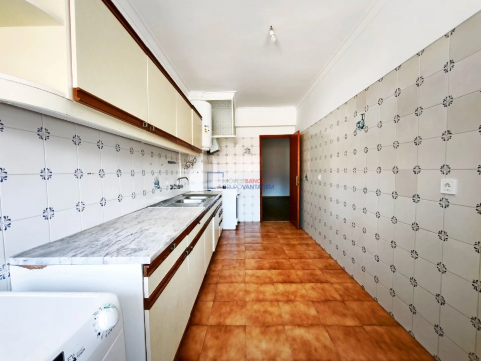 Apartamento T2 para Venda em Algueirão-Mem Martins Foto 5