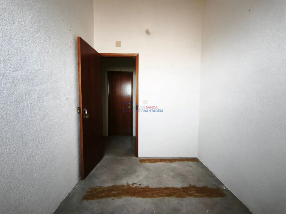 Apartamento T2 para Venda em Algueirão-Mem Martins Foto 18