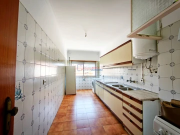 Apartamento T2 para Venda em Algueirão-Mem Martins