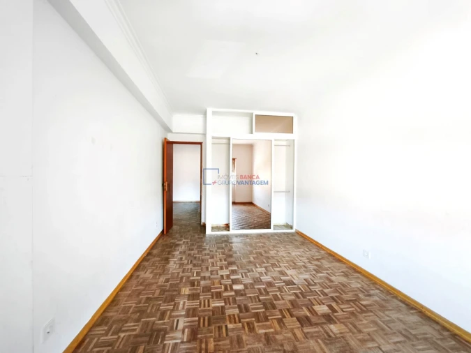 Apartamento T2 para Venda em Algueirão-Mem Martins Foto 9