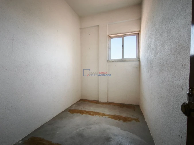 Apartamento T2 para Venda em Algueirão-Mem Martins Foto 17