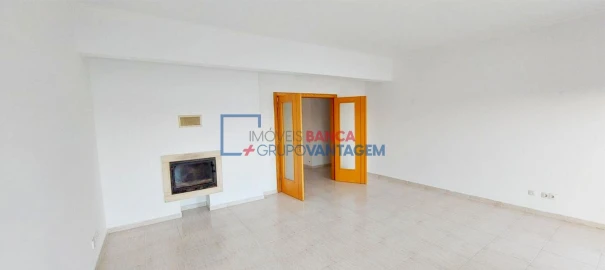 Apartamento T2 para Venda em Azambuja