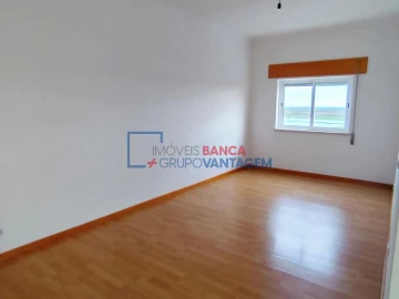 Apartamento T2 para Venda em Azambuja