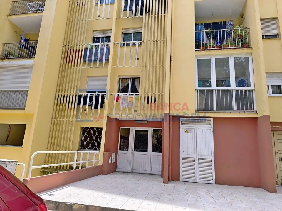 Apartamento T3 para Venda em Algueirão-Mem Martins Foto 23