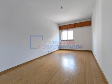 Apartamento T3 para Venda em Algueirão-Mem Martins