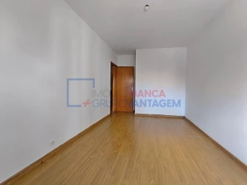 Apartamento T3 para Venda em Algueirão-Mem Martins