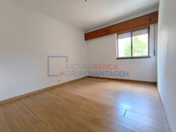 Apartamento T3 para Venda em Algueirão-Mem Martins