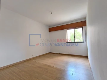 Apartamento T3 para Venda em Algueirão-Mem Martins