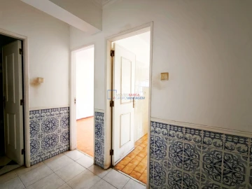 Apartamento T1 para Venda em Queluz e Belas