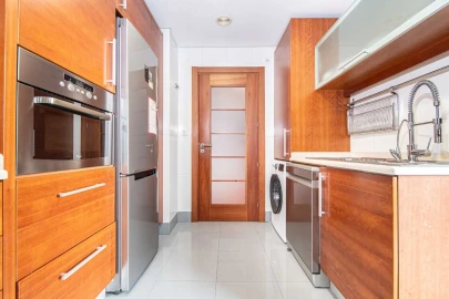 Apartamento T2 para Arrendamento em Odivelas