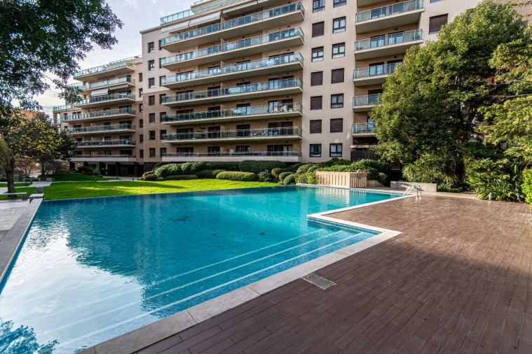 Apartamento T2 para Arrendamento em Odivelas Foto 2