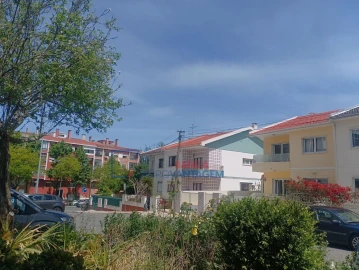 Apartamento T2 para Venda em Algueirão-Mem Martins